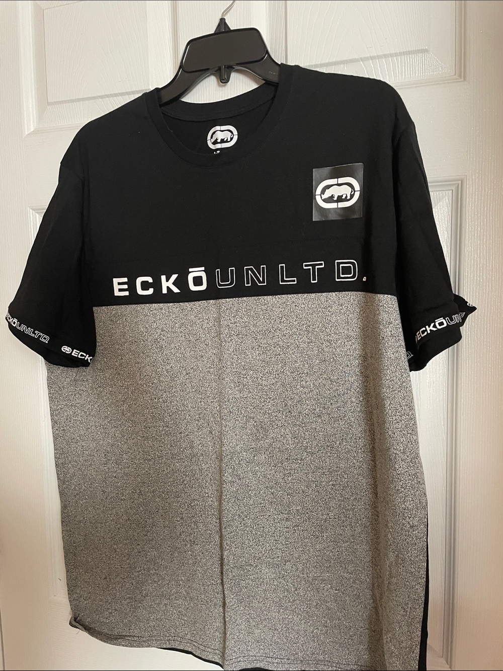 Ecko Unlimited Black and Gray Blocked Short-Sleeve Tee